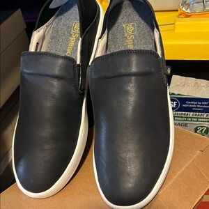 Men’s size 12 sneakers Spenco Black Slip-On Men's Shoes